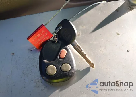 2004 Saturn Vue V6 from USA, damaged, VIN 5GZCZ53464S876904